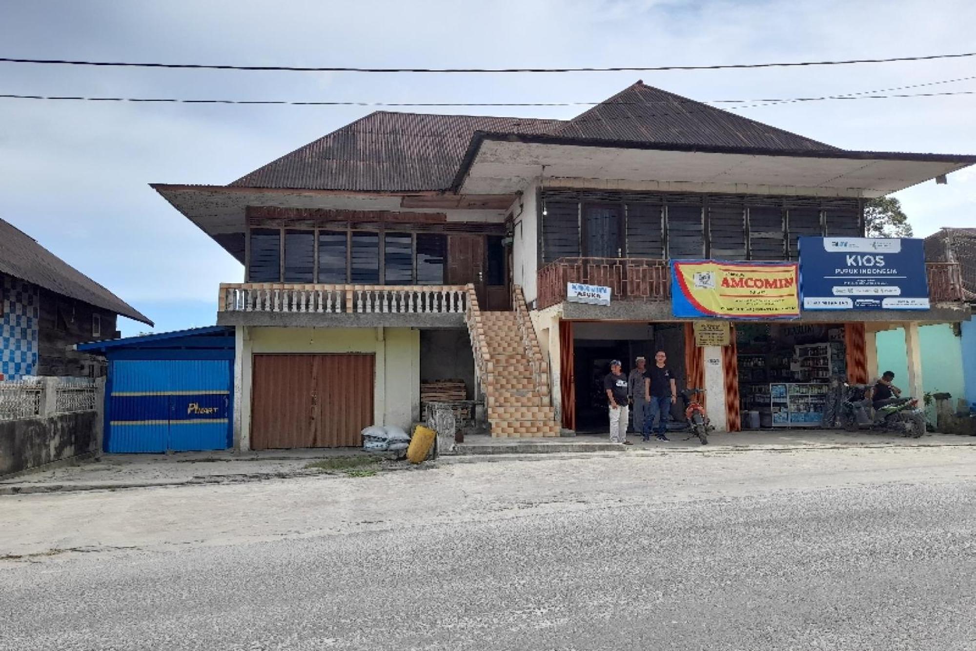 Oyo Homes 91248 Desa Wisata Banding Agung Danau Ranau Екстер'єр фото